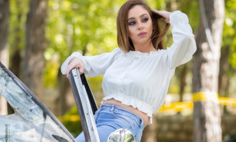 نانسي جابر بعد فوزها بملكة جمال البلديات تتنافس على لقب Miss internet lebanon