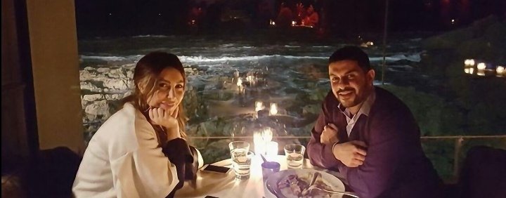 عشاء يجمع بين خبير الشعر العالمي أحمد سليمان والنجمة اللبنانية يارا