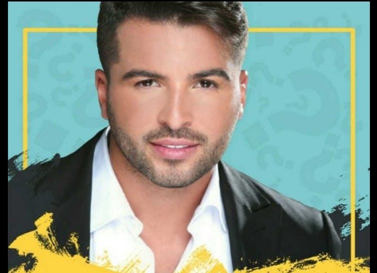 وليد عوض يحتل المرتبة الاولى في أكثر من ٤٠ دولة عربية والنجم وليد توفيق يبارك له