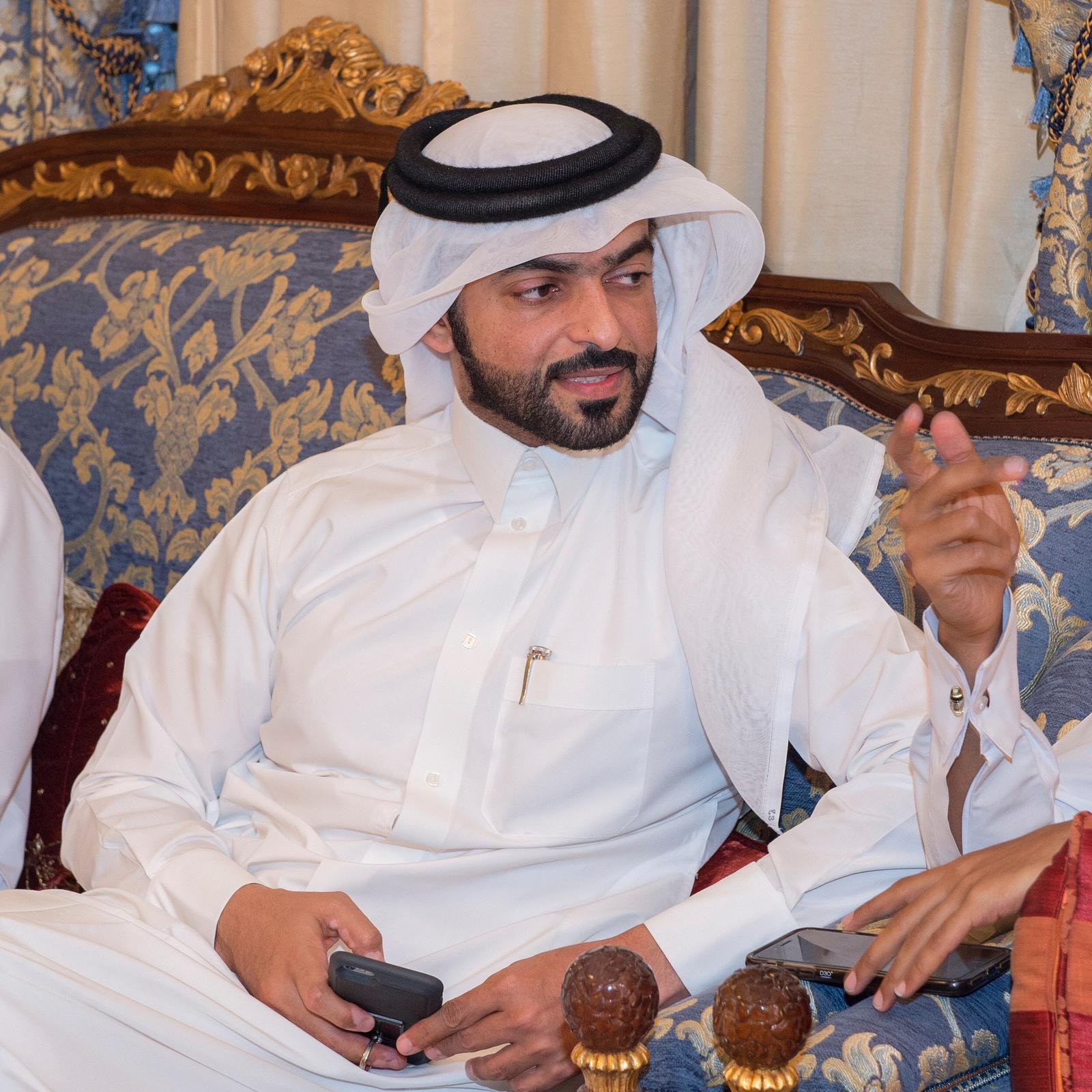 فاهد العذبة خبير اعلامي قطري ، الاعلام رسالة سامية !