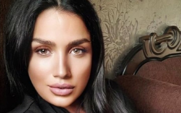 نجمة “نقشت” نوال حدشيتي بإطلالة ساحرة