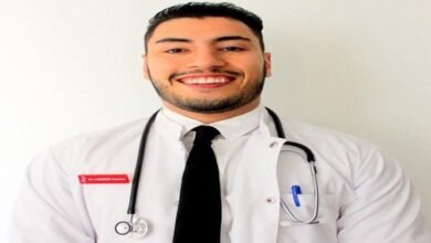 الدكتور يونس لغريب.. المقاول الذي استثمر الطب لأجل العمل الخيري