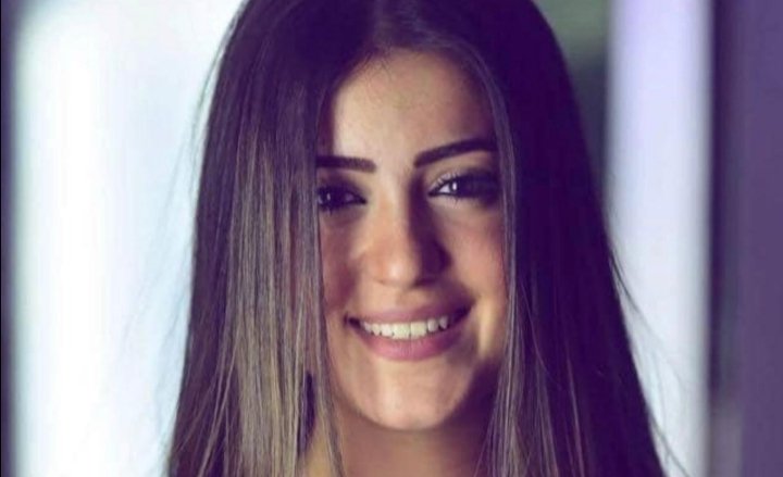 شنتال جعجع تحيي ذكرى الثورة بديو مع أخيها