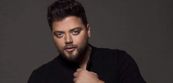 عامر زيان يعبر عن إعجابه بألبوم أحلام وهي ترد