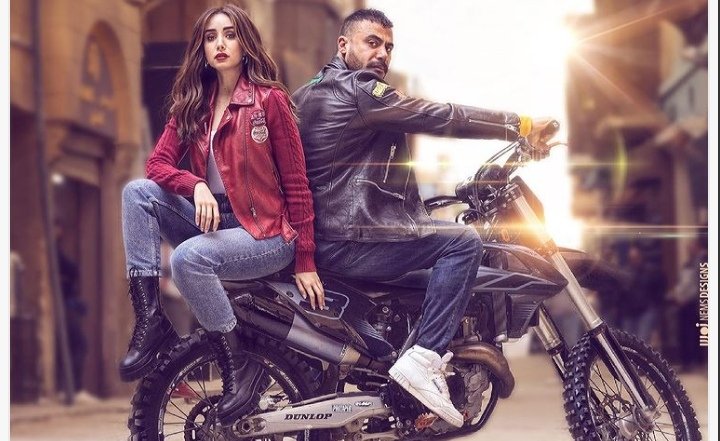محمد إمام يشوّق الجمهور لـ “النمر”