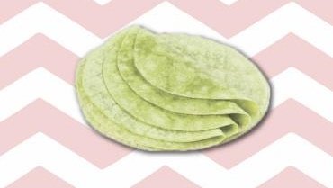 ‏SPINACH BREAD لدى “Belicious Bakes” منفعة غذائية عالية وسُعرات حرارية أقل