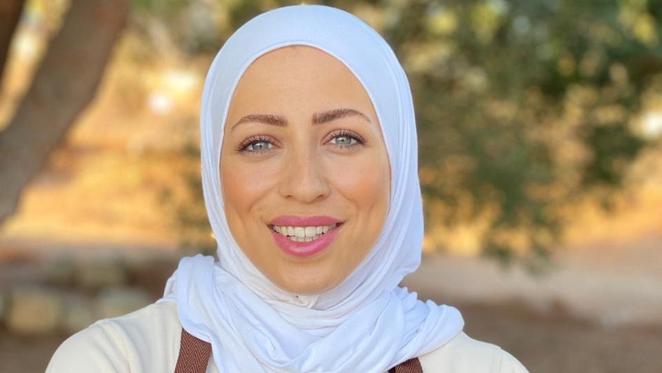 الشيف فاتنة ضاهر تطلق كتاب خاص بالطهي