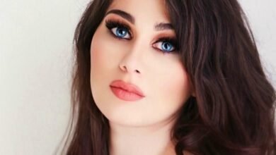ملابس اللاجئين تحمل أسم علامات تجارية!