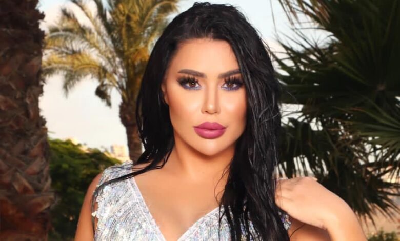 الإعلامية “Mirna Ozoor” تُشارك المتابعين صور من أحدث جلسة تصوير لها