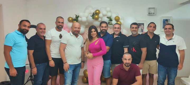“Mariane Azzi” تحتفل بعيد ميلادها
