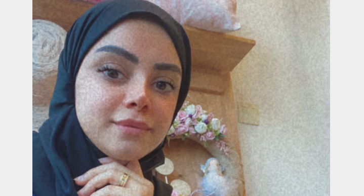 العمل الحر في تصميم الأزياء و مميزاته … حديث مع مصممة الأزياء “Zahra Alkhalifa”