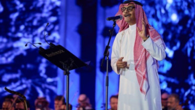 رابح صقر يهدي السعودية “اكفخ جناحك” احتفالاً بتأهل منتخبها لكأس العالم