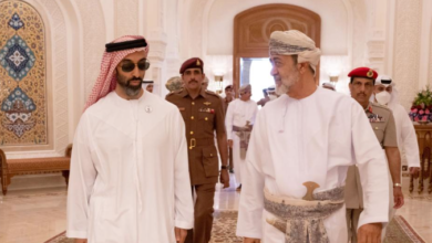 سلطان عمان وطحنون بن زايد يبحثان تعزيز تعاون البلدين