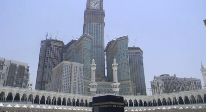 أغلى فندق في العالم موجود في مكة بالسعودية .. وإليكم كم يبلغ سعر الاقامة فيه لليلة واحدة