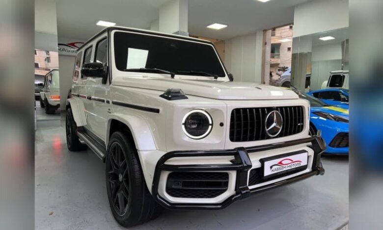 معرض “Kassem Motors” إلى الأضواء من جديد
