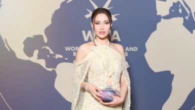 عارضة الأزياء نسرين سند تعتلي منصات التتويج في حفل جوائز الويبا
