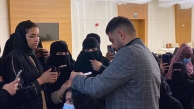 أحمد سليمان يخطف الأنظار بزيارته الأخيرة إلى الرياض