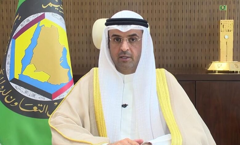 الحجرف يرفض الانتقادات بحق السعودية بسبب “أوبك+”