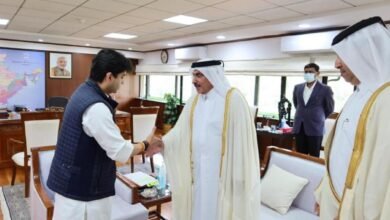 قطر والهند تبحثان تطوير العلاقات بمجال الطيران المدني