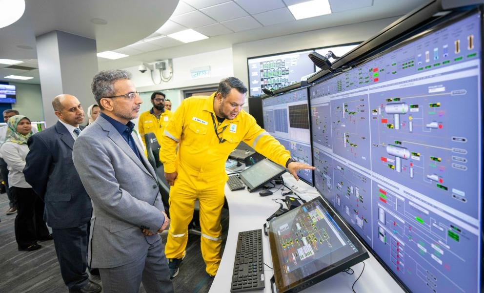 مباحثات عُمانية ماليزية لتبادل الخبرات بمجال الطاقة والمعادن