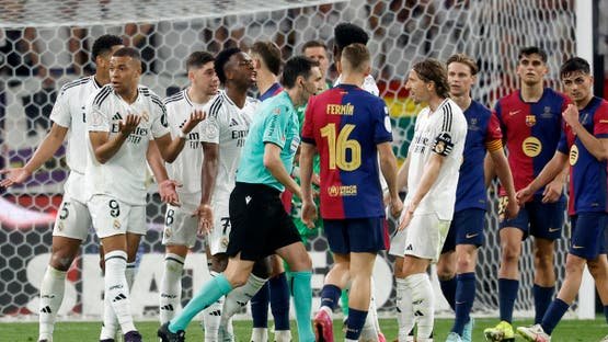 قناة برشلونة الرسمية تسخر من قائد ريال مدريد