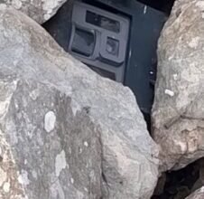 الجيش تفكيك جهاز تجسس إسرائيلي مموّه ومزود بآلة تصوير في بلدة يارون بنت جبيل(بالصور)