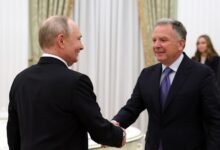 أوشاكوف يكشف تفاصيل عن محادثات بوتين مع ويتكوف في الكرملين ولقاءات أبو ظبي المرتقبة