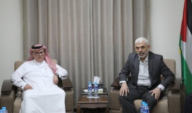 إسرائيل طلبت زيادة المبالغ المالية التي تحولها قطر لحماس