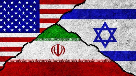 “واشنطن بوست”: ترامب ونتنياهو يختلفان على مصير النظام الإيراني