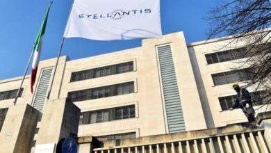 “ستيلانتيس” تعتزم استثمار 60 مليار يورو مع تقليص الإنتاج في أوروبا
