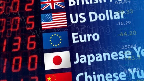 الدولار يرتفع مع تصاعد التوتر بين أميركا وإيران والين يستقر وسط احتمالات التدخل