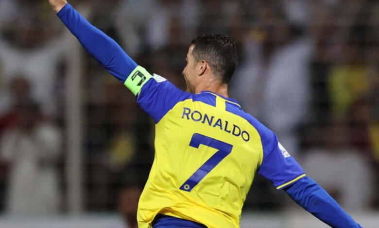 رونالدو يغادر غاضبًا ثم يحتفل بفوز النصر 3-2 على الاتفاق