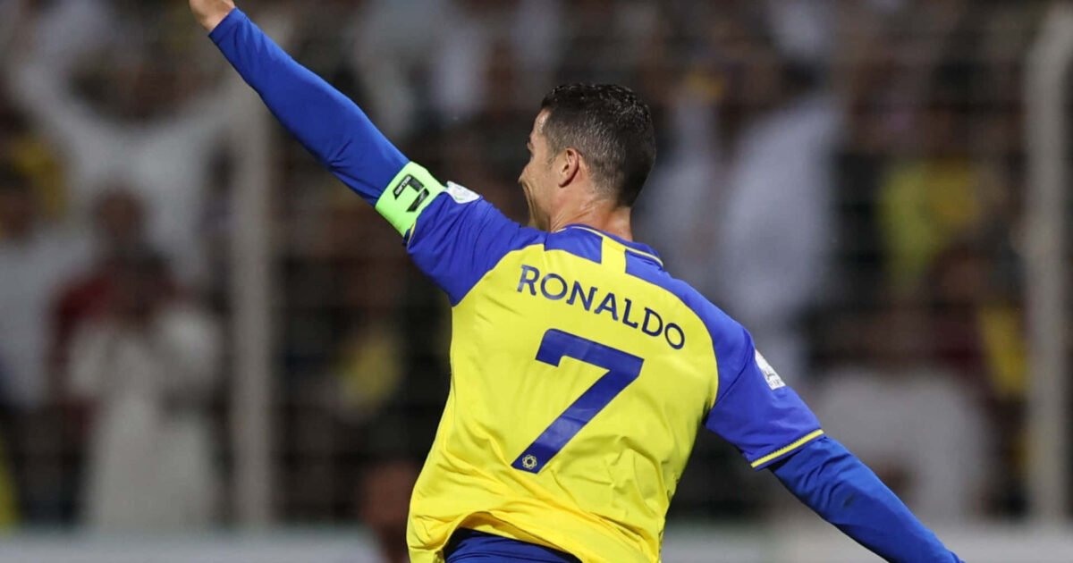 صورة مميزة: رونالدو يغادر غاضبًا ثم يحتفل بفوز النصر 3-2 على الاتفاق