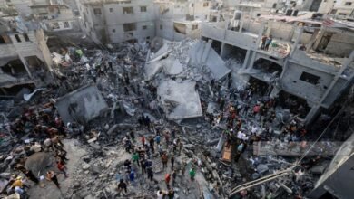 قُصرة: مستوطنون يهاجمون منزلاً وشهادات عن احتجاز وإصابات