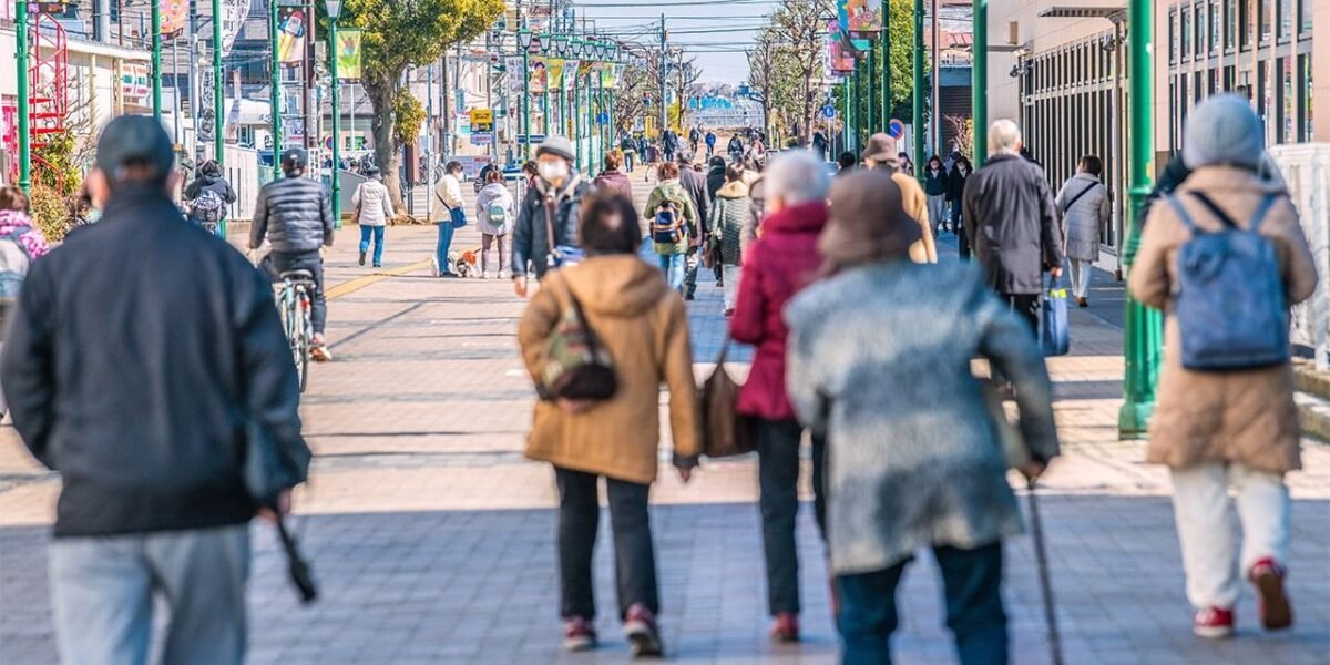 انخفاض عدد اليابانيين بنحو 800 ألف شخص