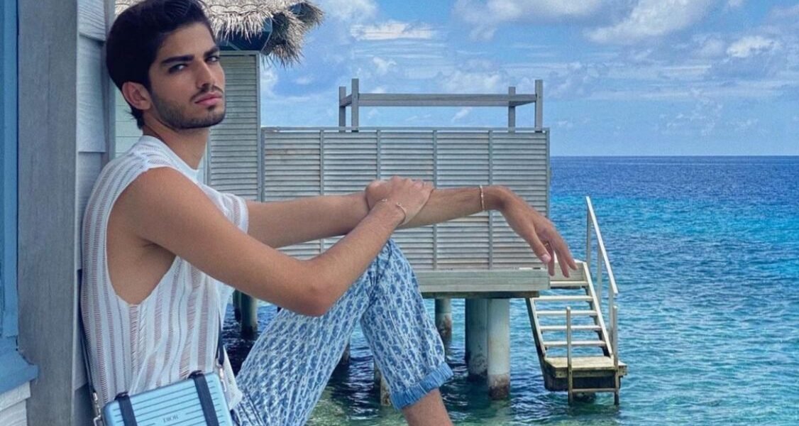 بين الذوق الرفيع والأسلوب الإستثنائي… عارض الأزياء “Oscar Kraye” ينشر هذا الـ”Reels”