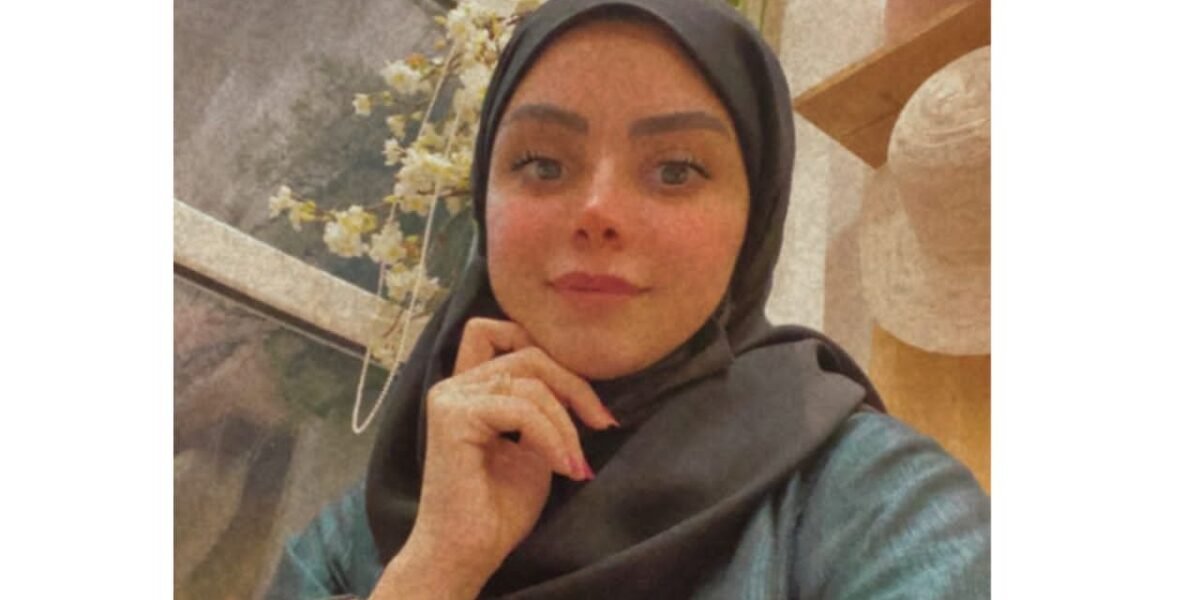 خطوات لتأسيس اتيليه “اونلاين”.. حديث مع زهرة الخليفة