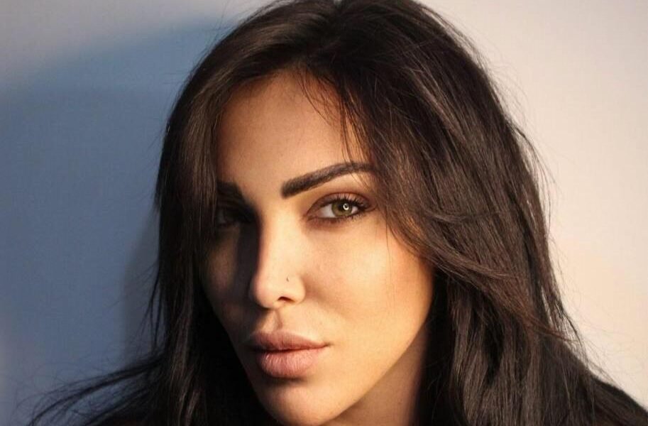 نتالي حجيج الشهيرة بـ “جعدانيستا” جميلة قلباً وقالباً
