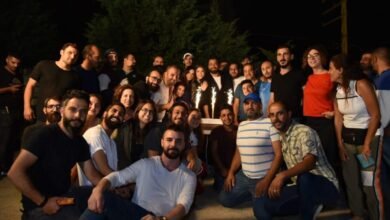 أسرة مسلسل “من الآخر” تحتفل بإنتهاء التصوير …