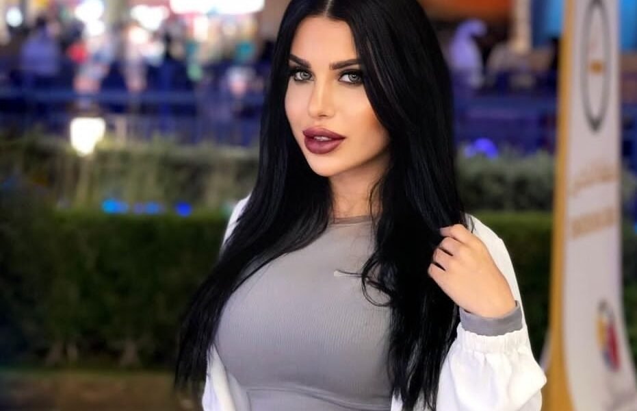 الراقصة جانين تتألق في أحدث ظهور