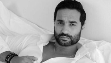 كريم فهمي: هي ريهام عبدالغفور فين من الجوائز و التكريم