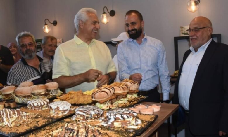 مطعم Crunchy Munchy يفتتح أبوابه في النبطية